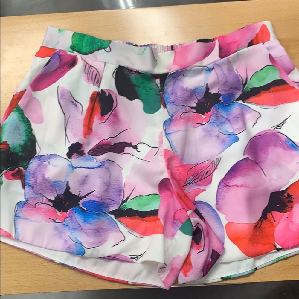 Askari shorts